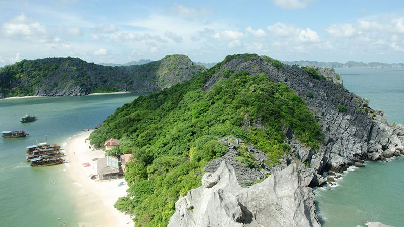 du lịch cát bà