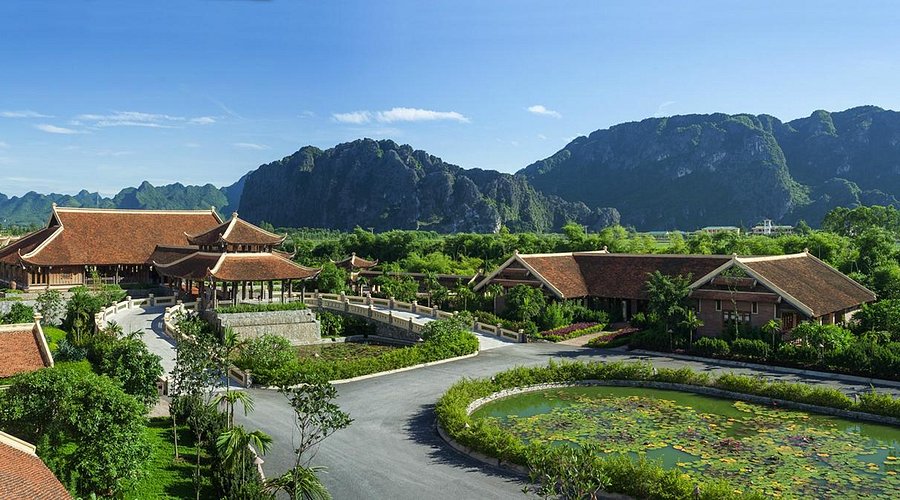 Top 08 resort view núi đẹp nhất Ninh Bình 2026